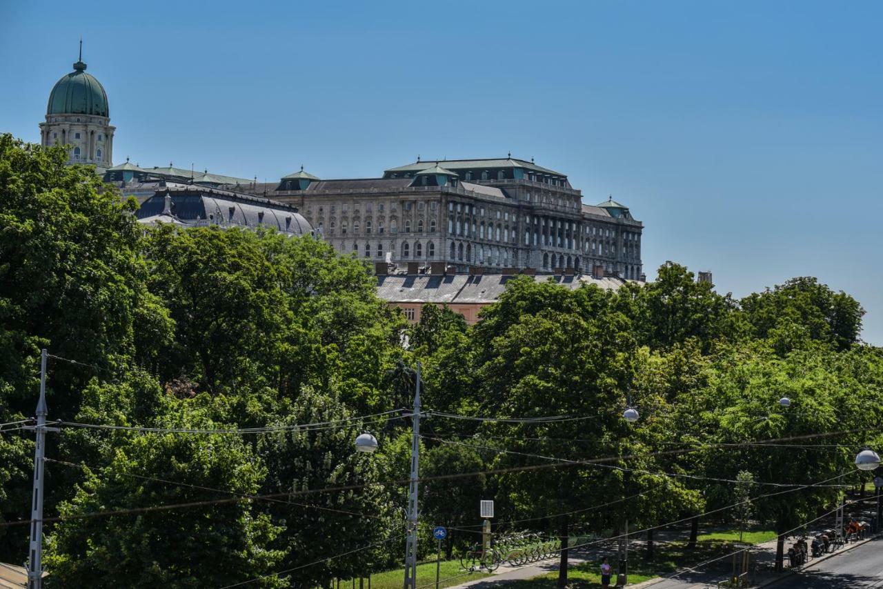 Castle Apartment With Panoramic Balcony Budapest Exterior photo